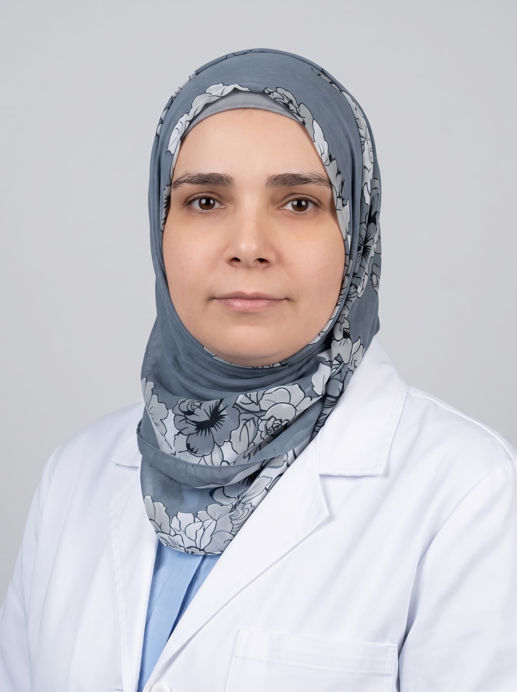 د. نور، من فريق مركز ريكفري هب الطبي